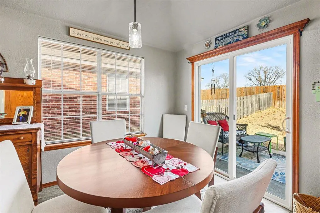 Photo 12 — 913 Heather Glen Terrace, Norman, OK 73072