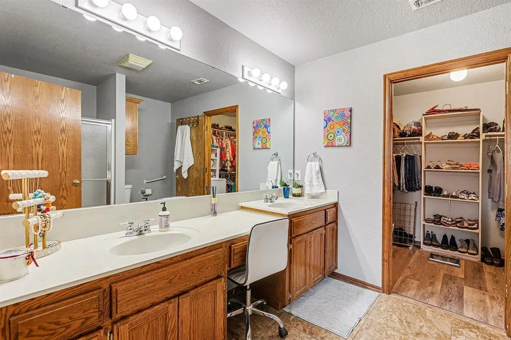 Photo 16 — 913 Heather Glen Terrace, Norman, OK 73072