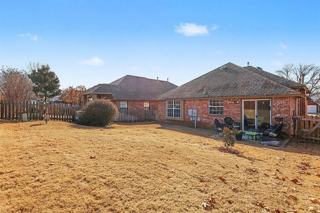 Photo 27 — 913 Heather Glen Terrace, Norman, OK 73072