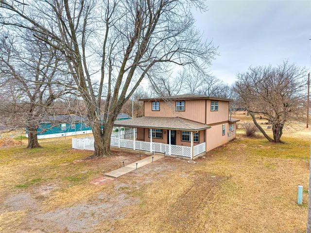 Photo 4 — 840879 S 2nd Street, Stroud, OK 74079