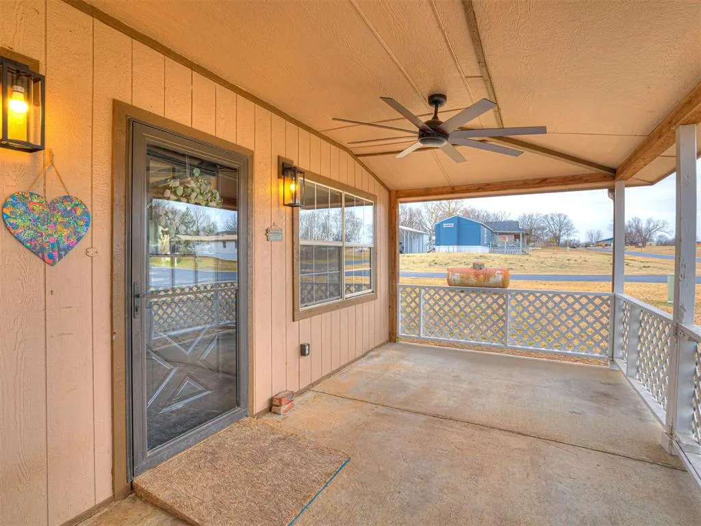 Photo 6 — 840879 S 2nd Street, Stroud, OK 74079