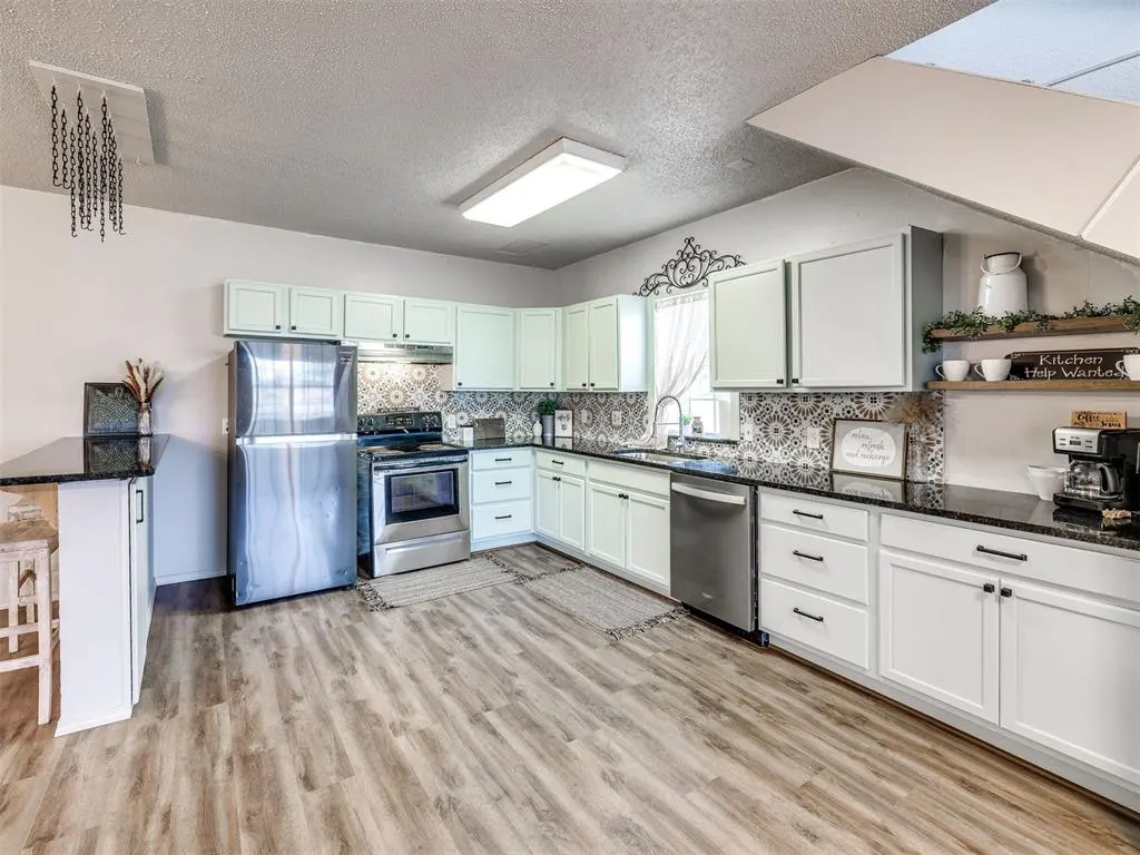 Photo 16 — 840879 S 2nd Street, Stroud, OK 74079