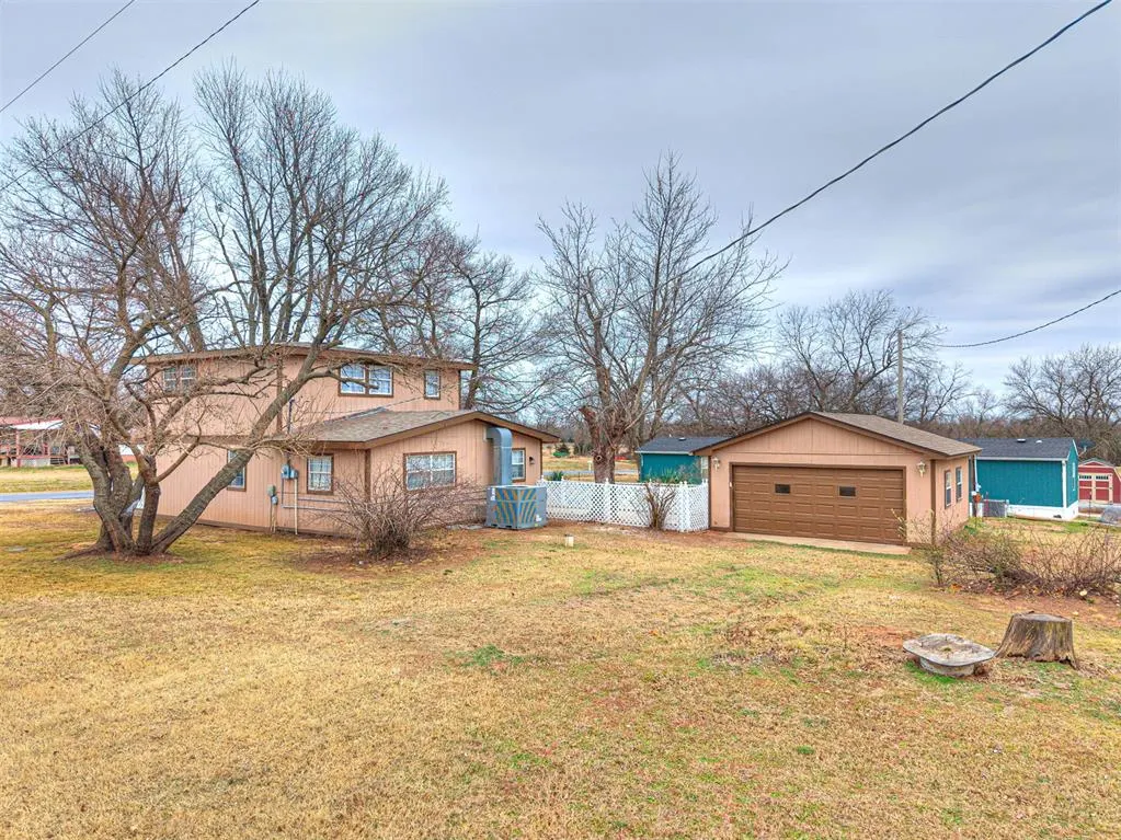 Photo 40 — 840879 S 2nd Street, Stroud, OK 74079