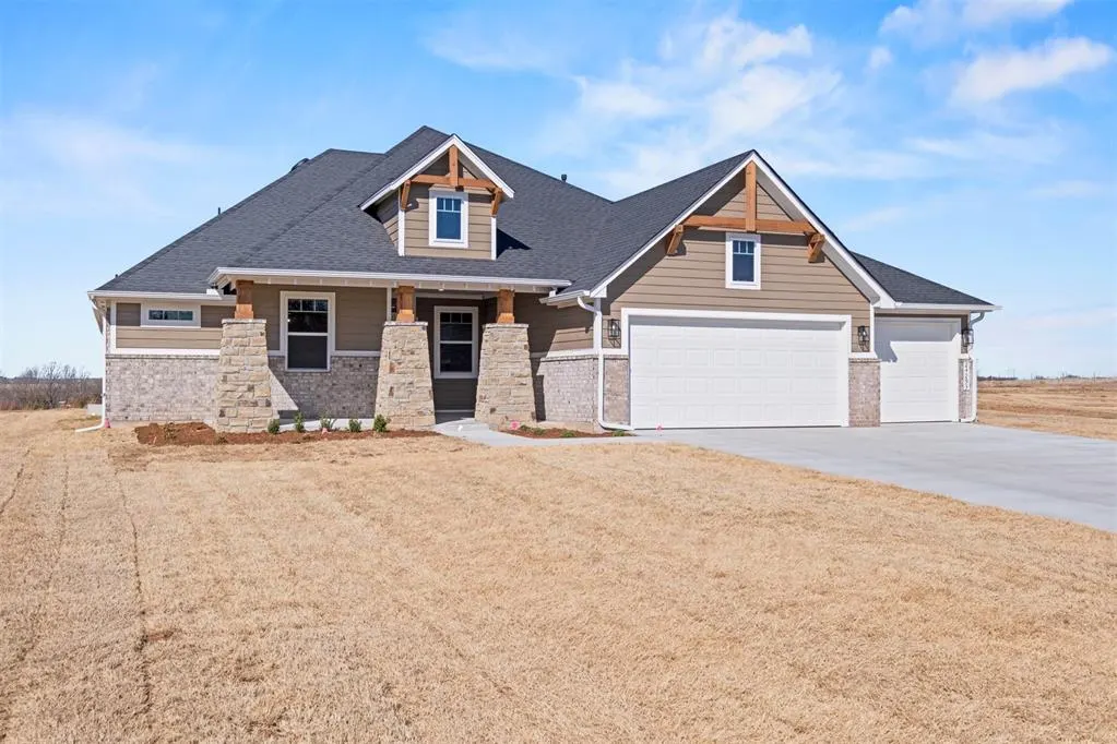 Photo 2 — 24293 Western Avenue, Washington, OK 73093