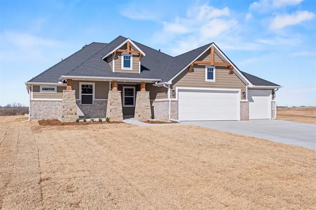 Photo 2 — 24293 Western Avenue, Washington, OK 73093