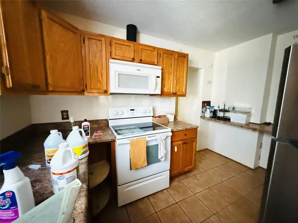 Photo 11 — 825 S Eufaula Avenue, Wewoka, OK 74884