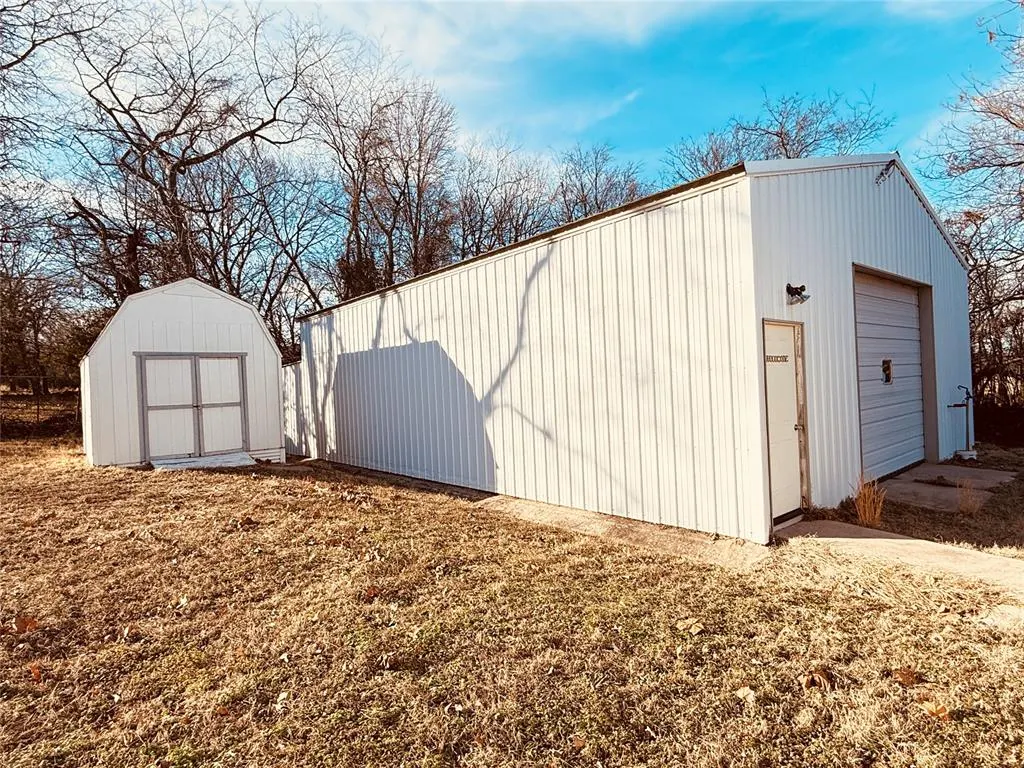 Photo 32 — 825 S Eufaula Avenue, Wewoka, OK 74884