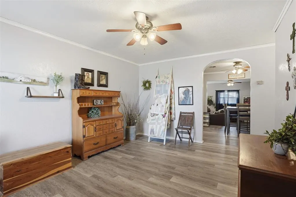 Photo 7 — 708 W 12th Street, Cordell, OK 73632