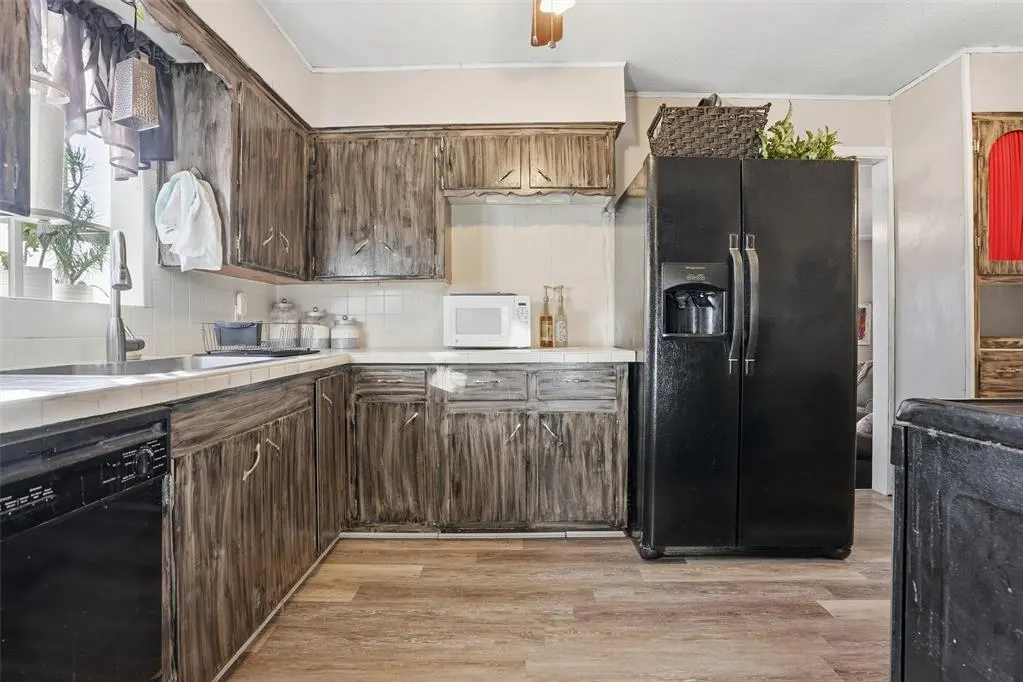 Photo 14 — 708 W 12th Street, Cordell, OK 73632