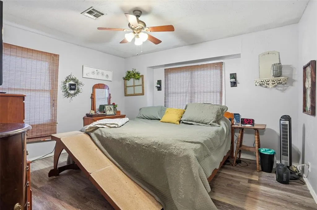 Photo 18 — 708 W 12th Street, Cordell, OK 73632