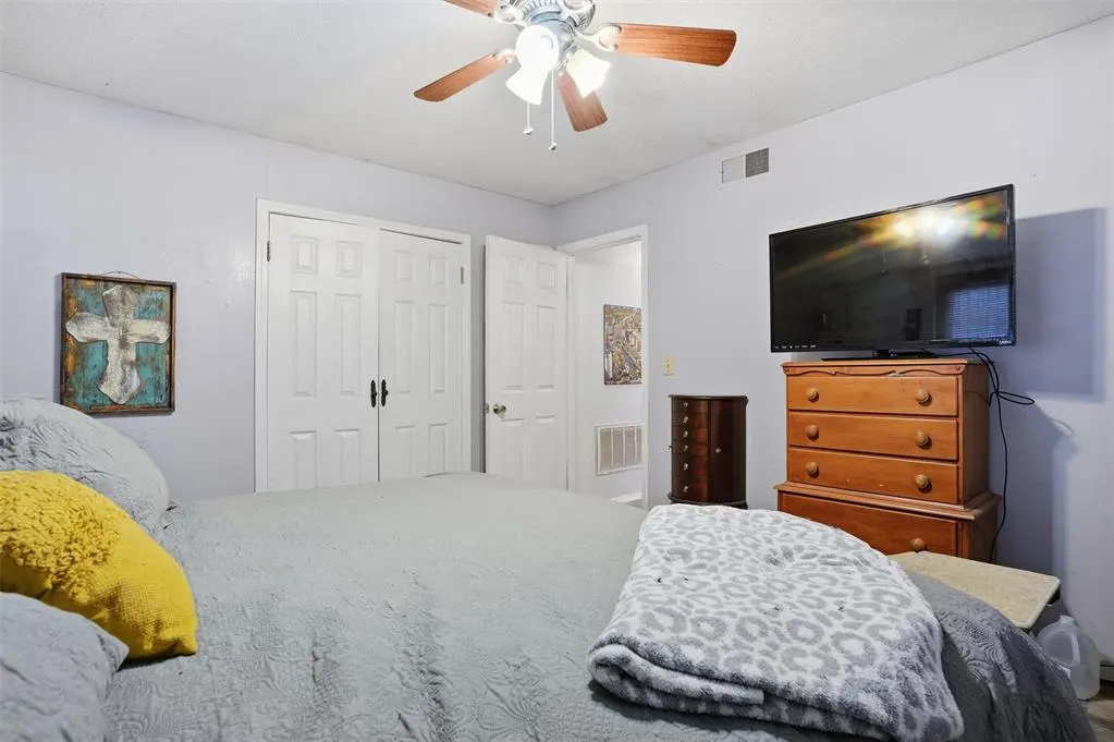 Photo 19 — 708 W 12th Street, Cordell, OK 73632