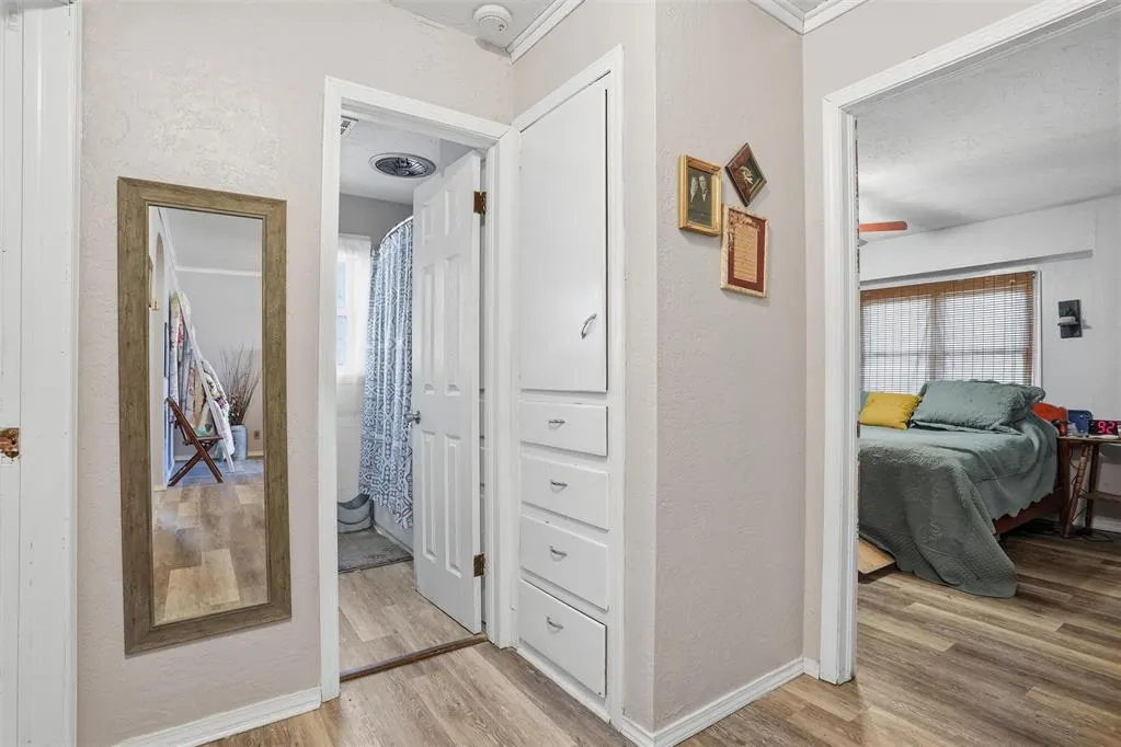 Photo 21 — 708 W 12th Street, Cordell, OK 73632