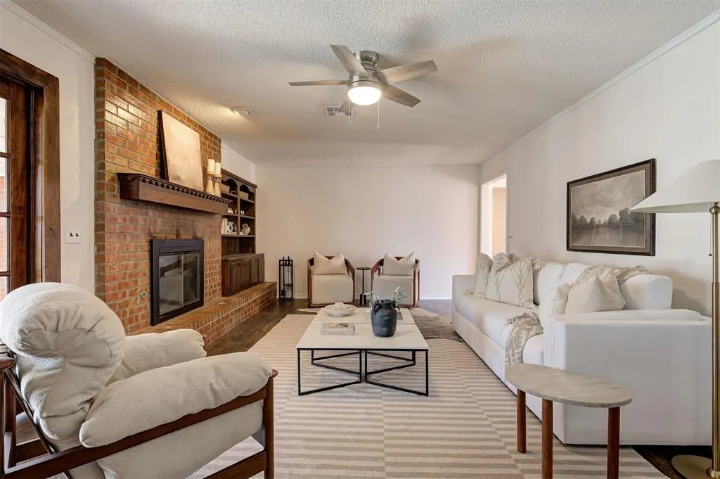 Photo 6 — 8037 Willow Creek Boulevard, Oklahoma City, OK 73162