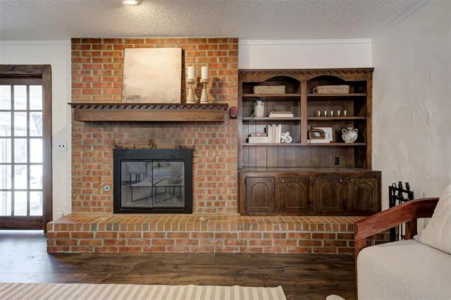 Photo 8 — 8037 Willow Creek Boulevard, Oklahoma City, OK 73162