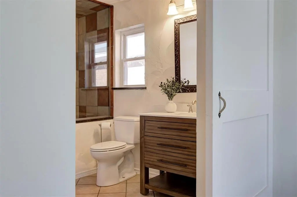 Photo 27 — 8037 Willow Creek Boulevard, Oklahoma City, OK 73162