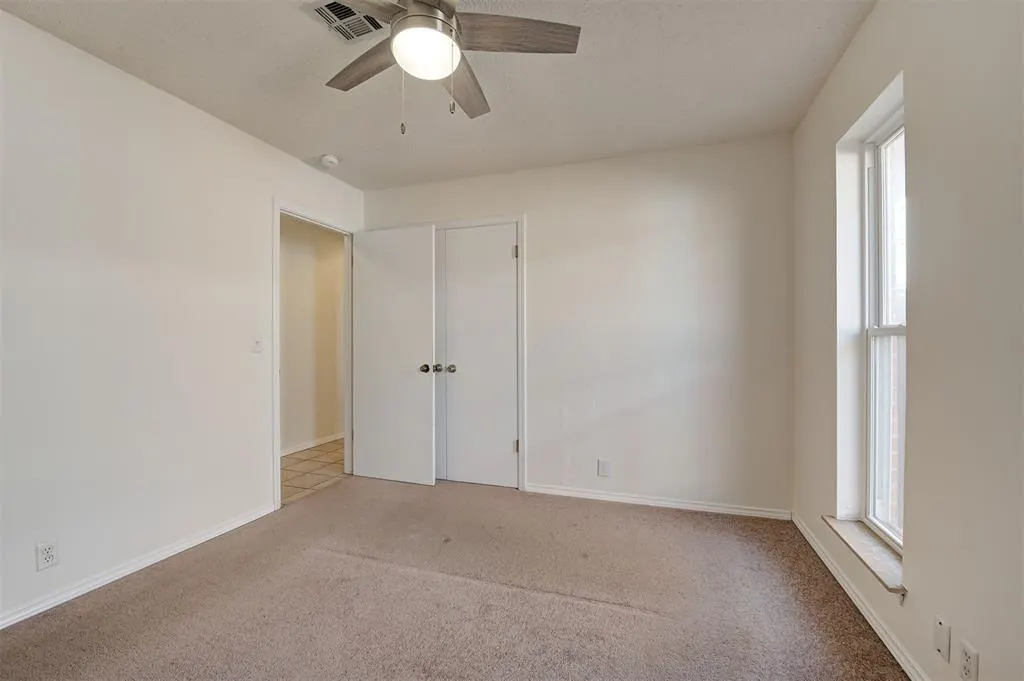 Photo 32 — 8037 Willow Creek Boulevard, Oklahoma City, OK 73162