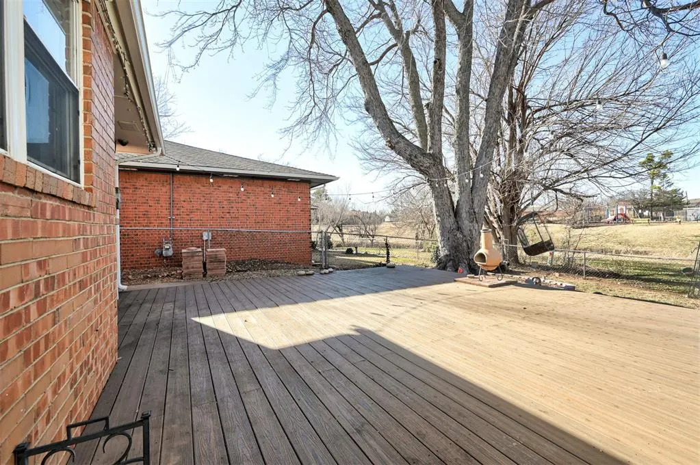 Photo 41 — 8037 Willow Creek Boulevard, Oklahoma City, OK 73162