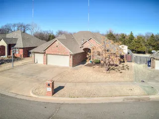 Sold home at 9009 SW 55th Street