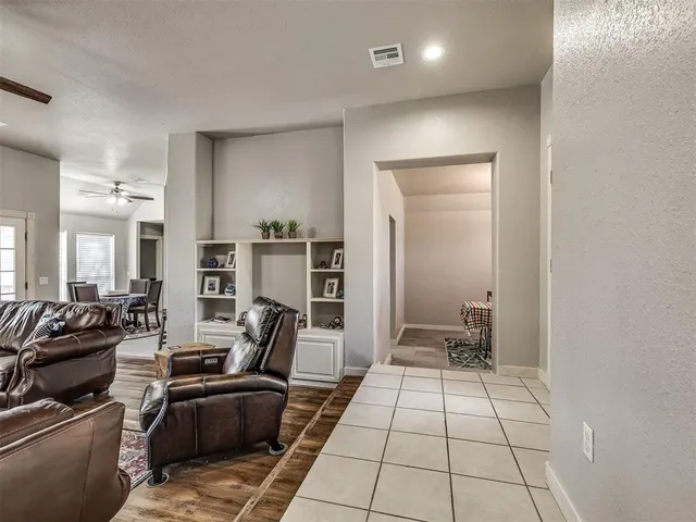 Photo 7 — 476 N Spinnaker Run, Stigler, OK 74462