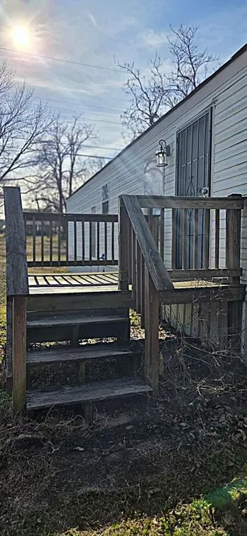Photo 4 — 224 W 10th Street, Holdenville, OK 74848