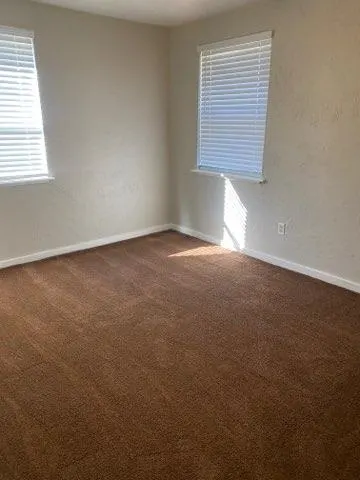 Photo 5 — 1013 Bell Drive, Midwest City, OK 73110