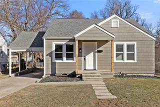 Sold home at 1012 N Tabor Avenue