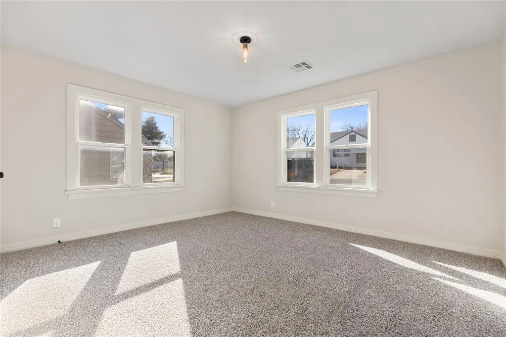 Photo 7 — 1012 N Tabor Avenue, Oklahoma City, OK 73107