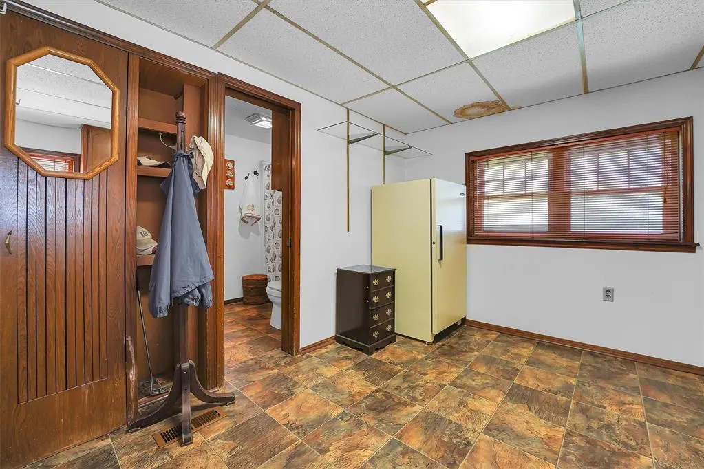 Photo 31 — 409 S McDonald Street, Dill City, OK 73641