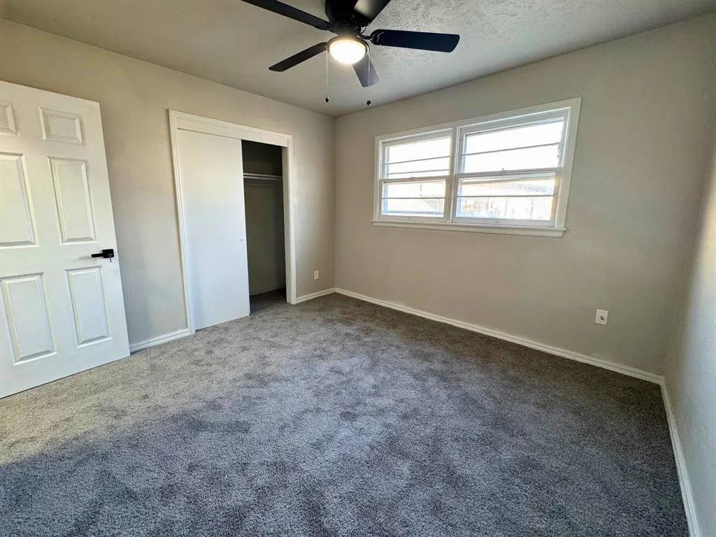 Photo 16 — 1430 NW Logan Avenue, Lawton, OK 73507