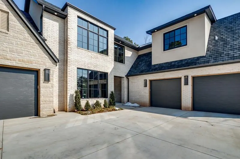 Photo 2 — 12224 NE Grand Cedar Manor, Oklahoma City, OK 73131