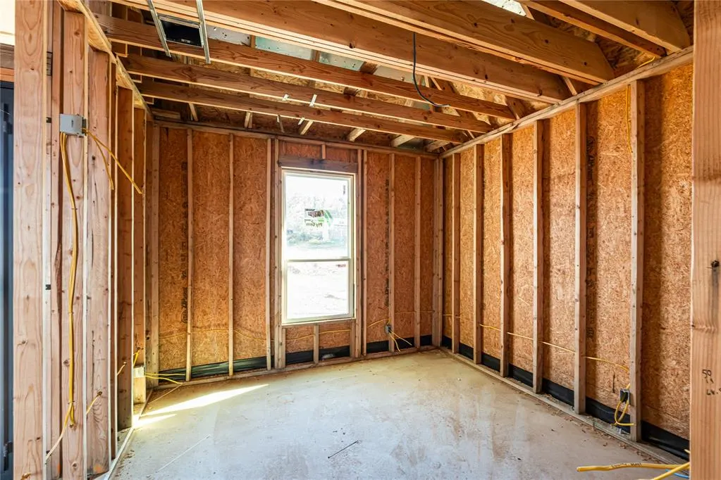 Photo 13 — 0000 Cimarron Road, Crescent, OK 73028