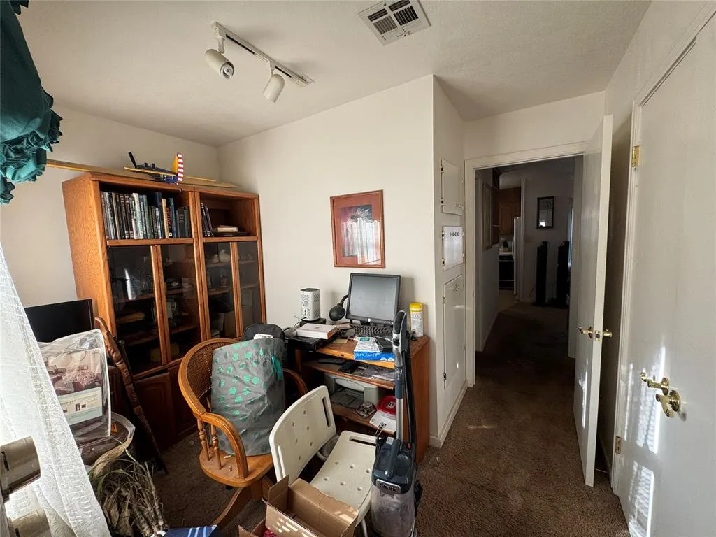 Photo 10 — 819 Lee Street, Seminole, OK 74868