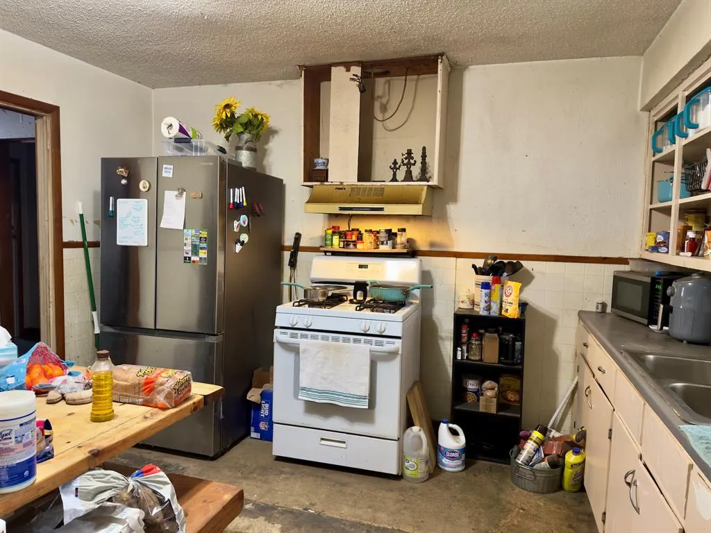 Photo 7 — 723 SE Avenue H, Idabel, OK 74745