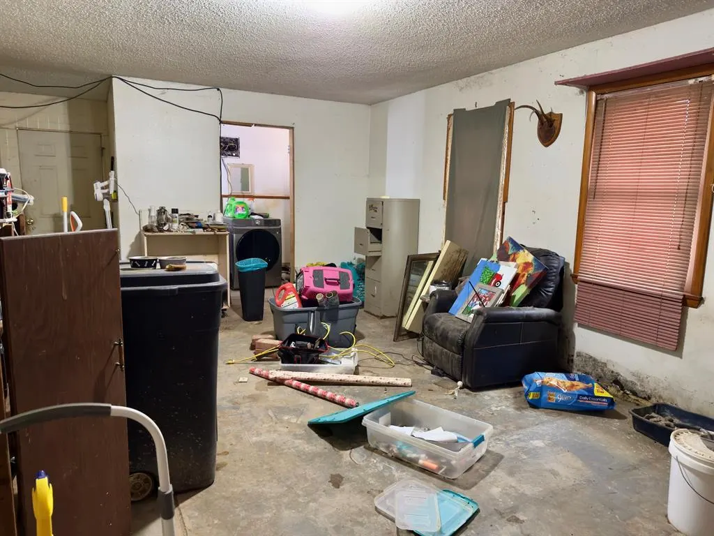 Photo 11 — 723 SE Avenue H, Idabel, OK 74745