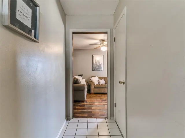 Photo 6 — 1712 Chamblee Drive, Norman, OK 73071