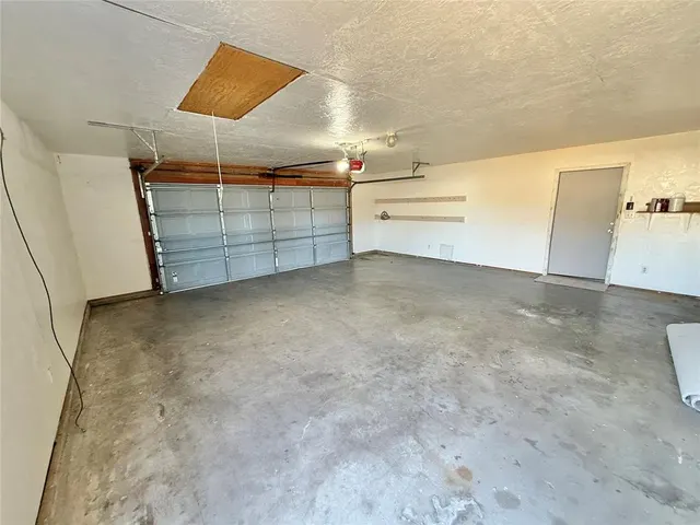 Photo 7 — 1102 N Lee Street, Altus, OK 73521