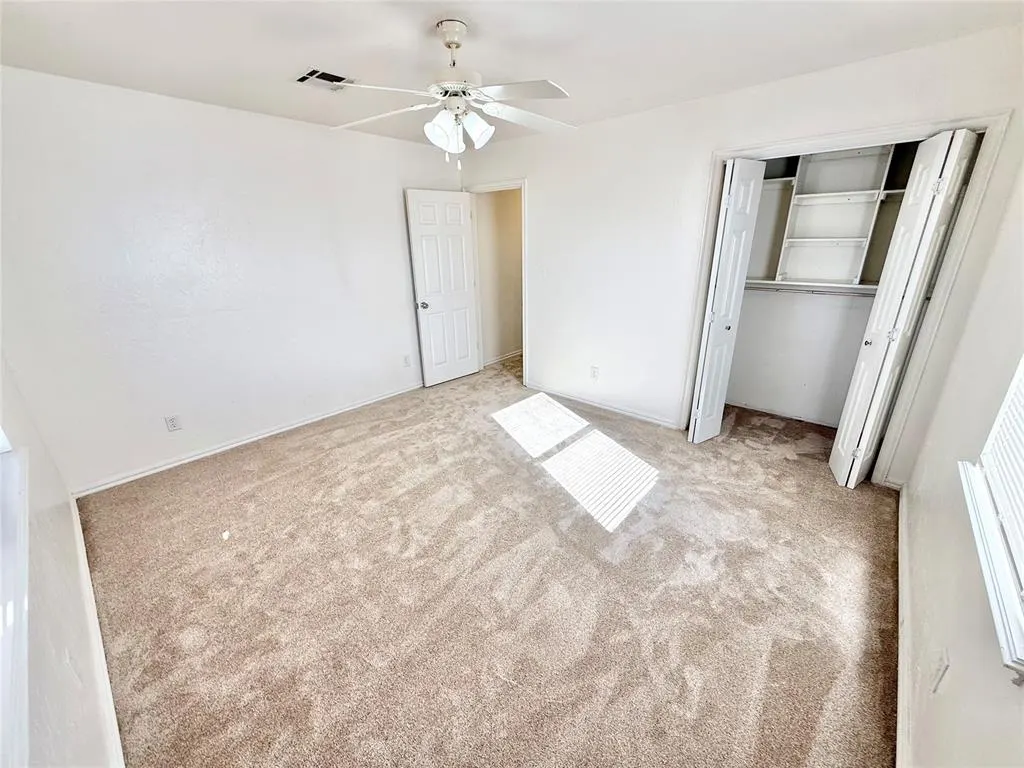 Photo 14 — 1102 N Lee Street, Altus, OK 73521