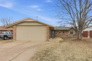 Sold home at 117 SW 6th Street