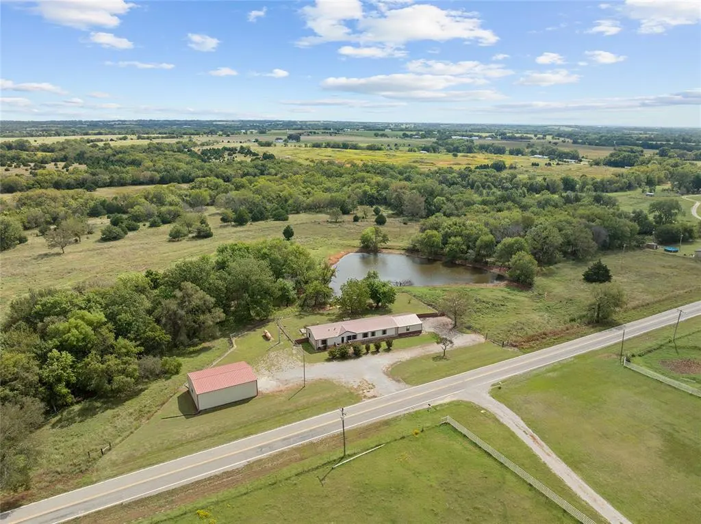 Front exterior — 17402 State Highway 24, Purcell, OK 73080