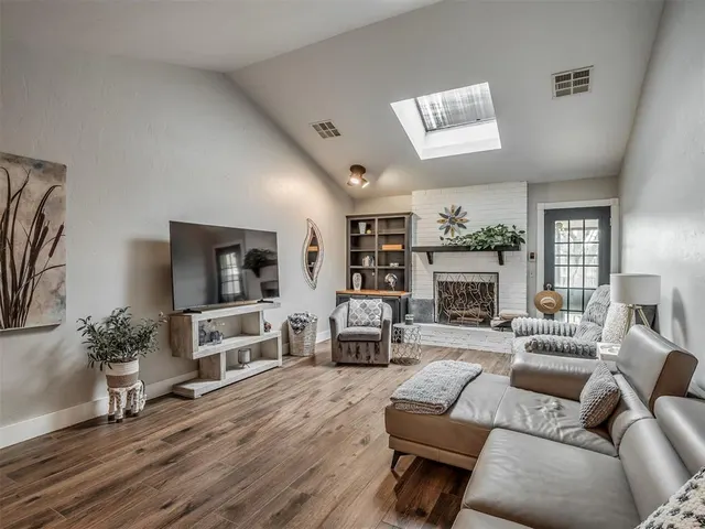 Photo 5 — 2622 N Silvertree Street, Oklahoma City, OK 73120