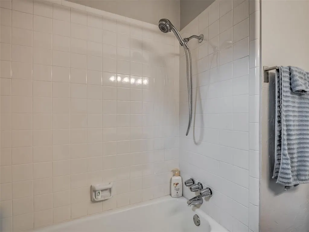 Photo 21 — 2622 N Silvertree Street, Oklahoma City, OK 73120