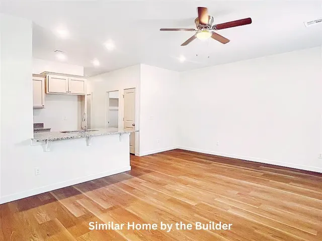 Photo 2 — 1719 SW Washington Avenue 2, Lawton, OK 73501