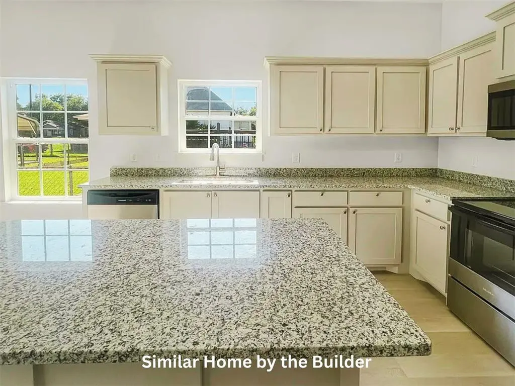 Photo 6 — 2123 SW McKinley Avenue 2, Lawton, OK 73501