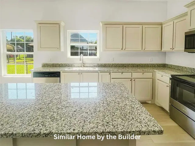 Photo 6 — 2123 SW McKinley Avenue 2, Lawton, OK 73501