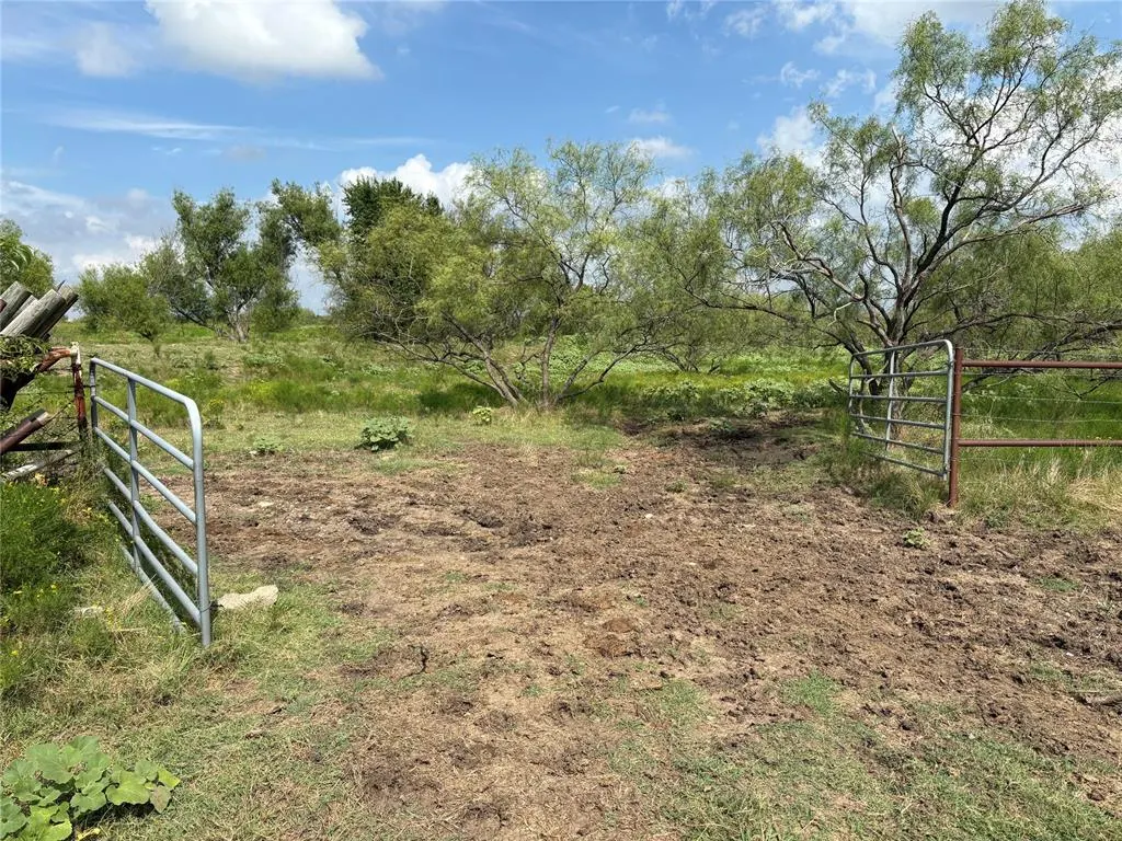 Photo 7 — Loves Valley Road, Marietta, OK 73448