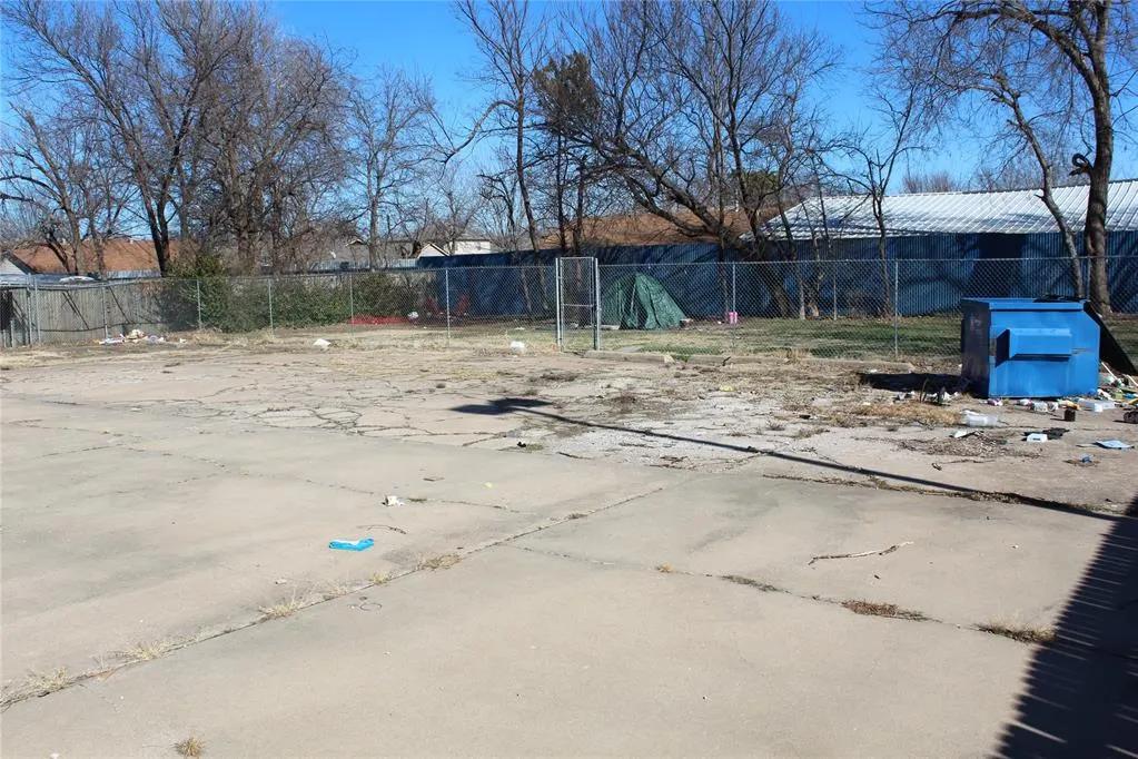 Photo 17 — 5720 S Pennsylvania Avenue, Oklahoma City, OK 73119