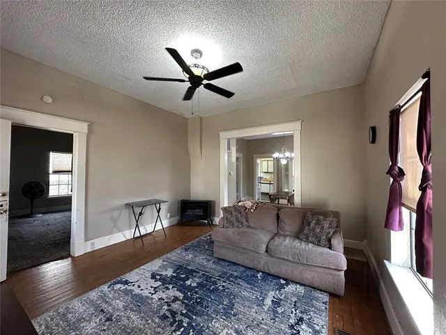 Photo 6 — 1207 E 10th Street, Shawnee, OK 74801