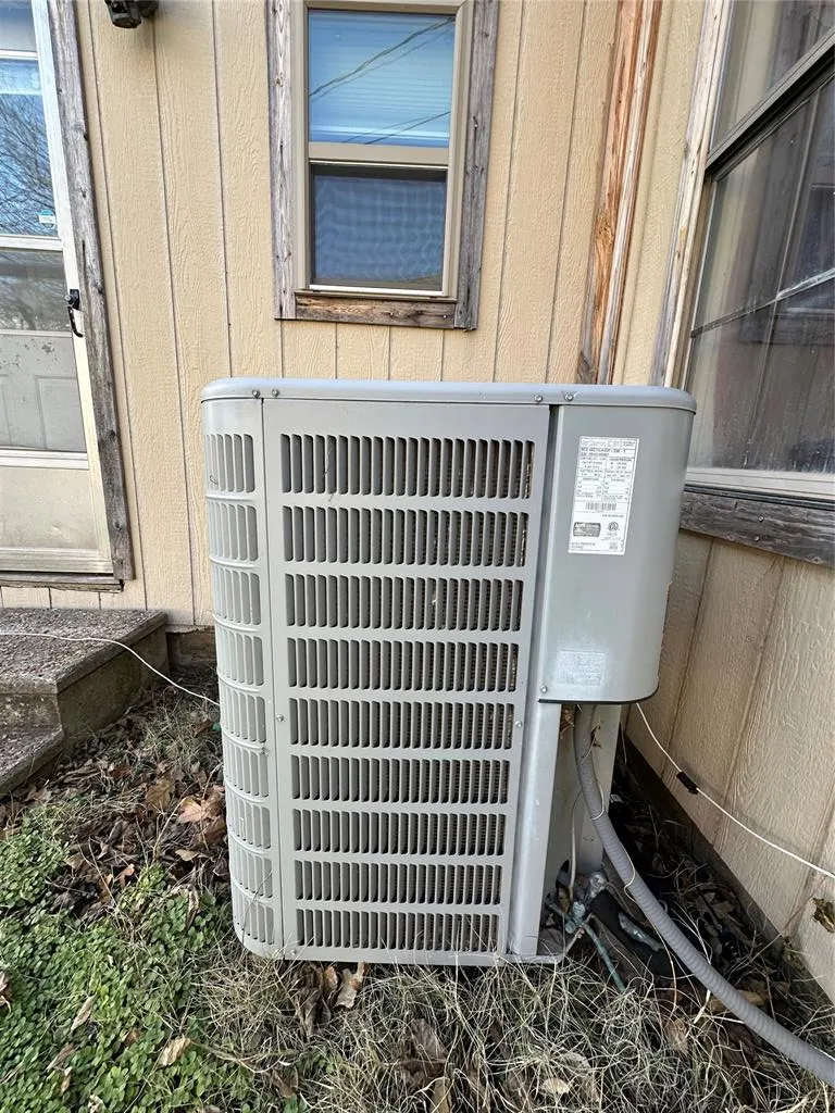 Photo 28 — 1207 E 10th Street, Shawnee, OK 74801