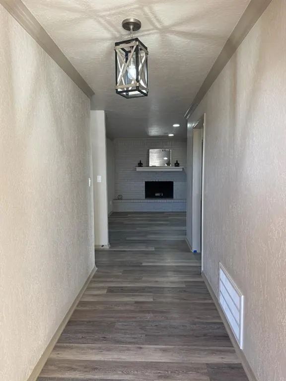 Photo 5 — 2101 Galaxy Drive, Altus, OK 73521