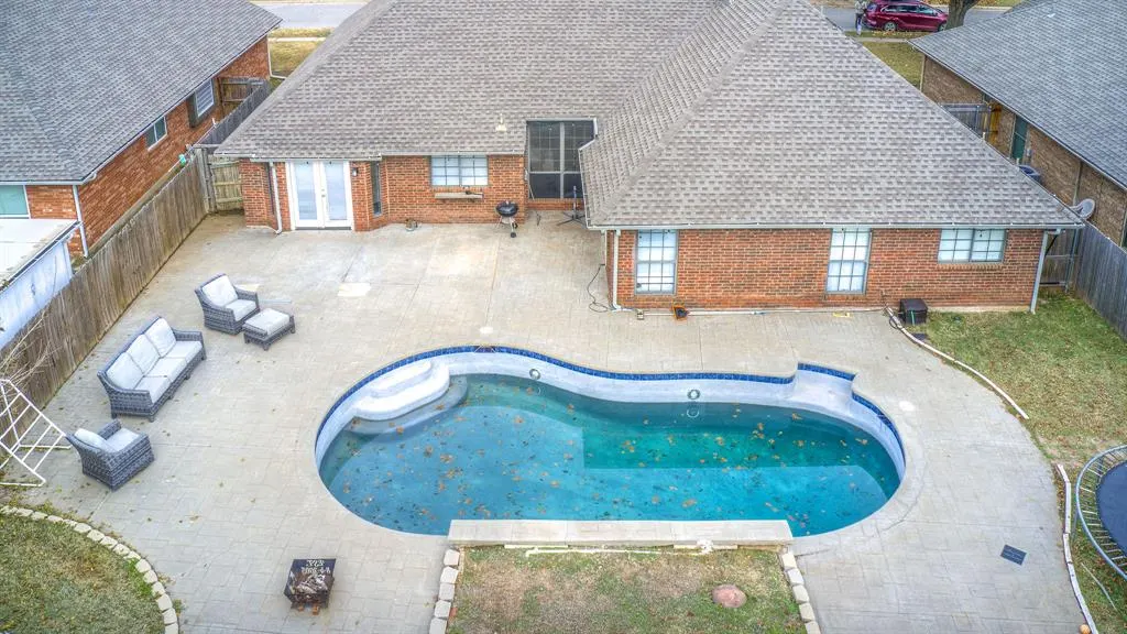 Photo 2 — 8316 NW 106th Street, Oklahoma City, OK 73162